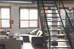 部屋片付けを依頼する際の家事代行の費用相場は？